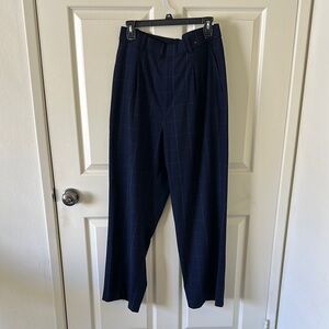 Uniqlo Women’s Wide Pleated Pants